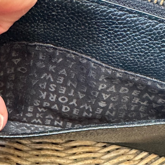 Kate Spade New York Crossbody Organizer Purse Wallet - Picture 10 of 12